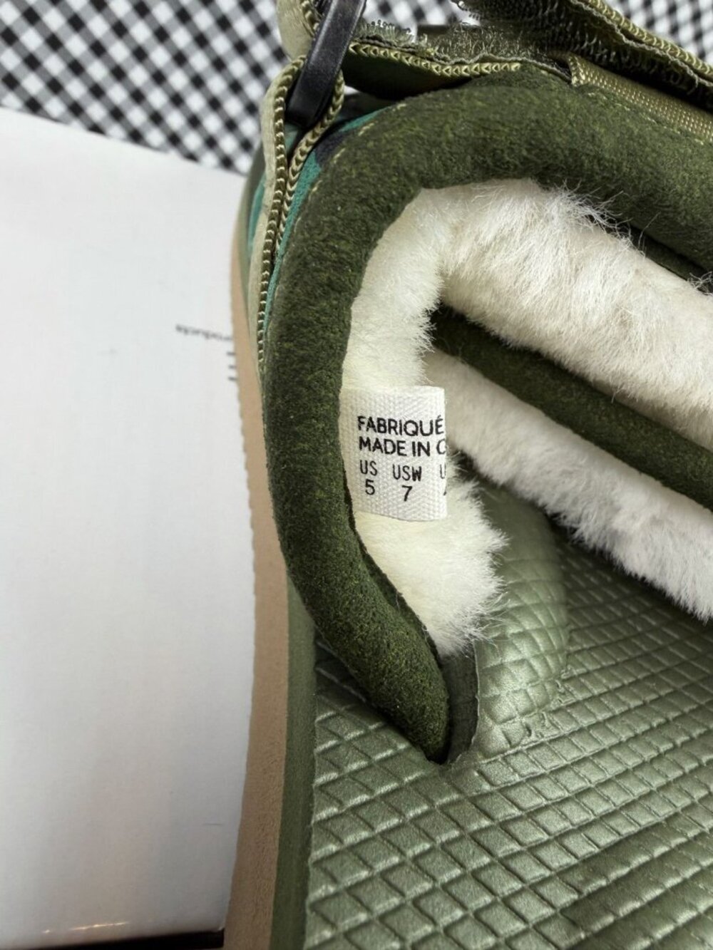 Suicoke MOTO Cab Slide Sandals Camo Green Fur Lined Men’s 5 Women’s 7 New in Box - Picture 4 of 5